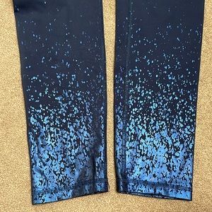 Set of 2 women’s leggings, size large, Z by zobha brand